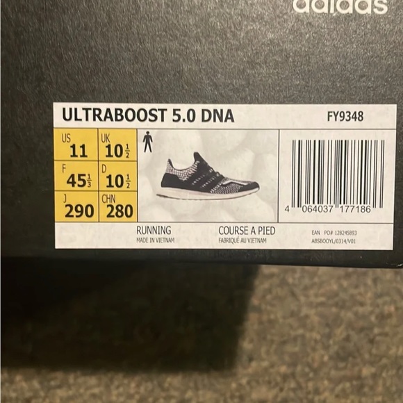 Adidas Ultraboost 5.0 DNA ‘Oreo’ - Picture 7 of 8